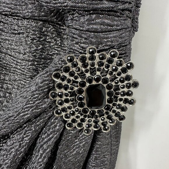 3/$25 Maggy London Cocktail Dress 4 Faux Wrap Metallic Embellished Broch Black - Picture 6 of 9
